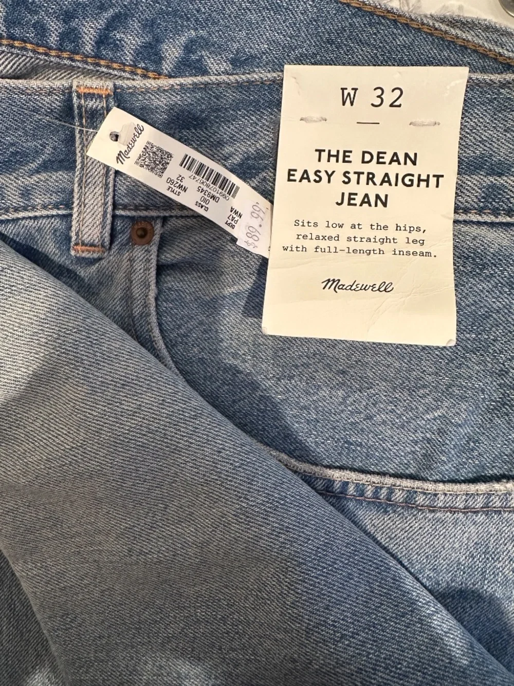 Madewell Dean Easy Straight Jean - Picture 5 of 5